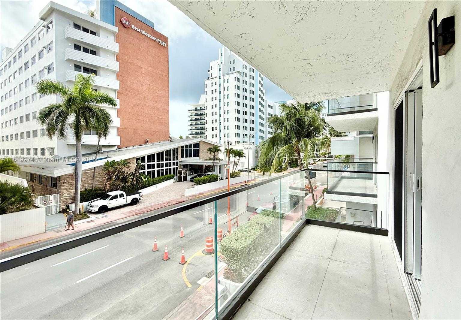 Small Image of 4122 COLLINS AVE #3B, Miami Beach Number 10