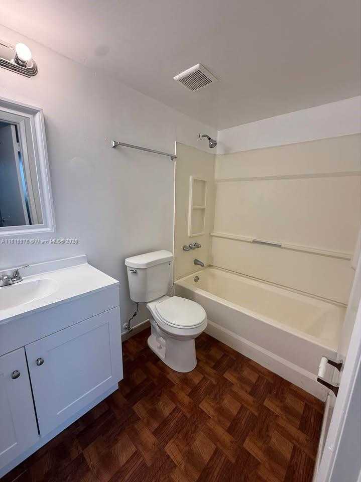 Small Image of 6195 NORTH WEST 186TH ST #414, Hialeah Number 11