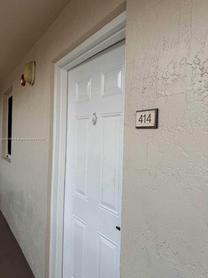 Small Image of 6195 NORTH WEST 186TH ST #414, Hialeah Number 12