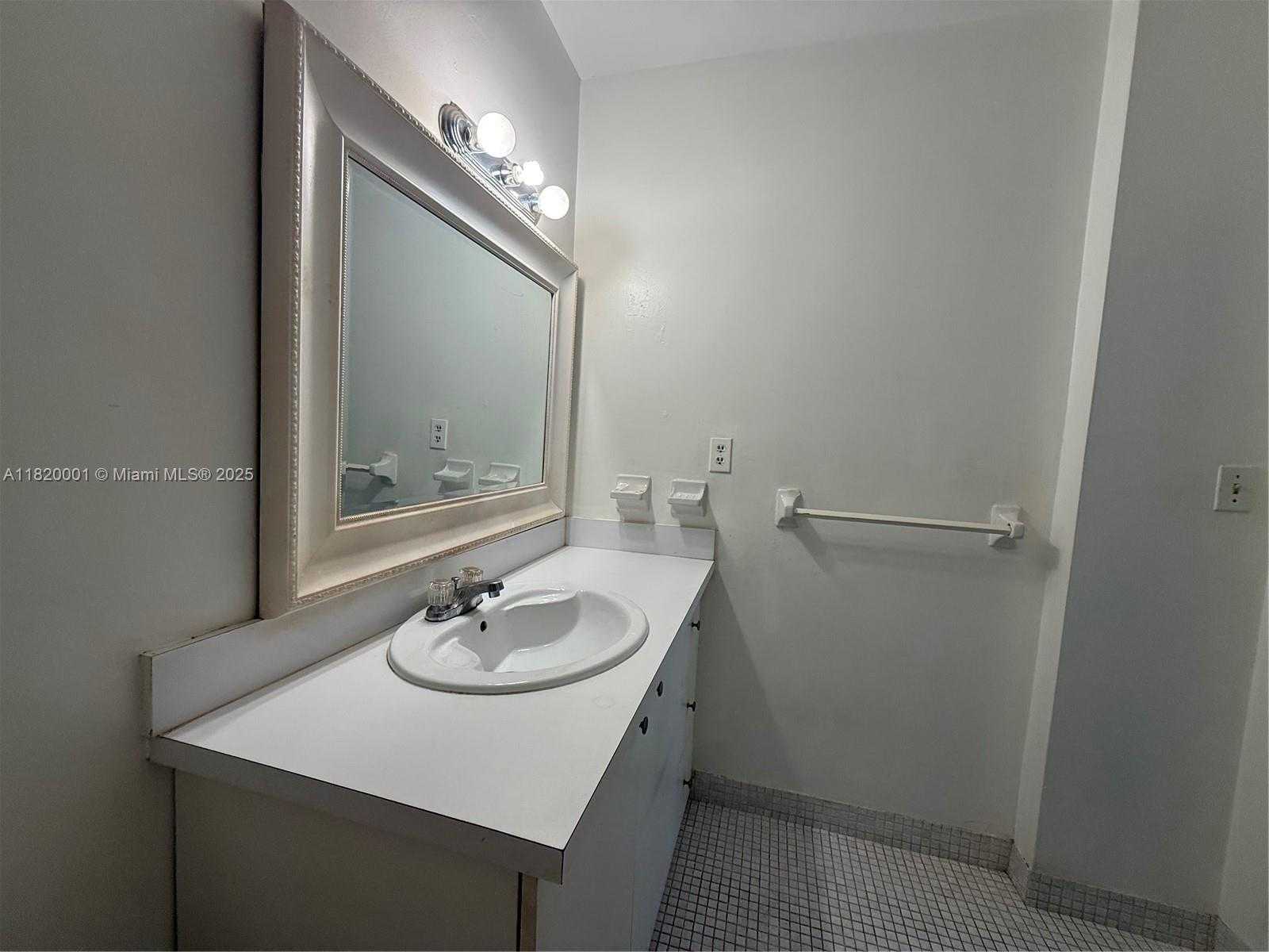 Small Image of 7911 SOUTH WEST 104TH ST #209-G, Miami Number 10