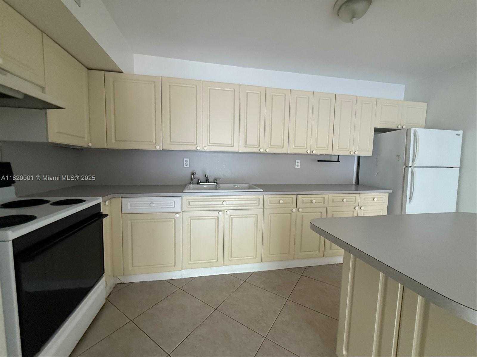 Small Image of 7911 SOUTH WEST 104TH ST #209-G, Miami Number 11