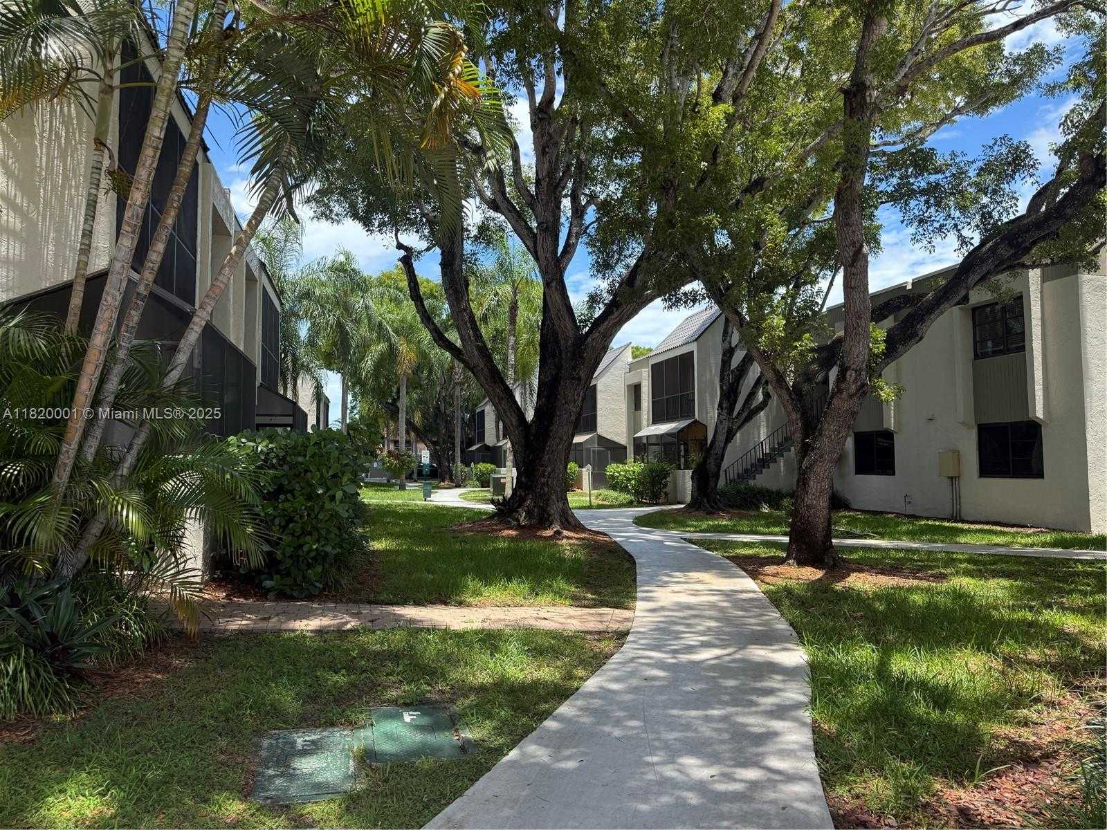 Small Image of 7911 SOUTH WEST 104TH ST #209-G, Miami Number 15