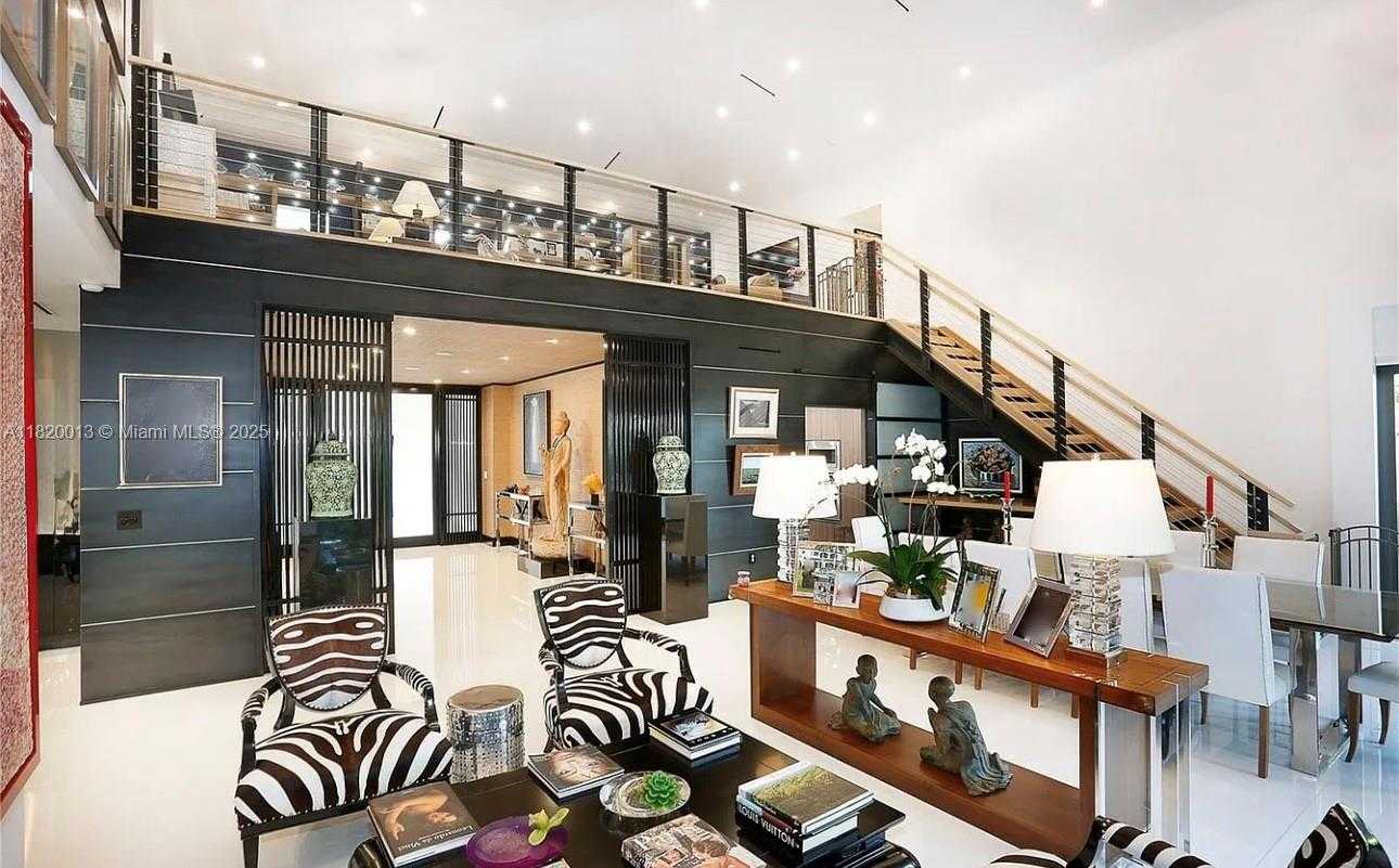 Small Image of 6611 LEONARDO ST, Coral Gables Number 7