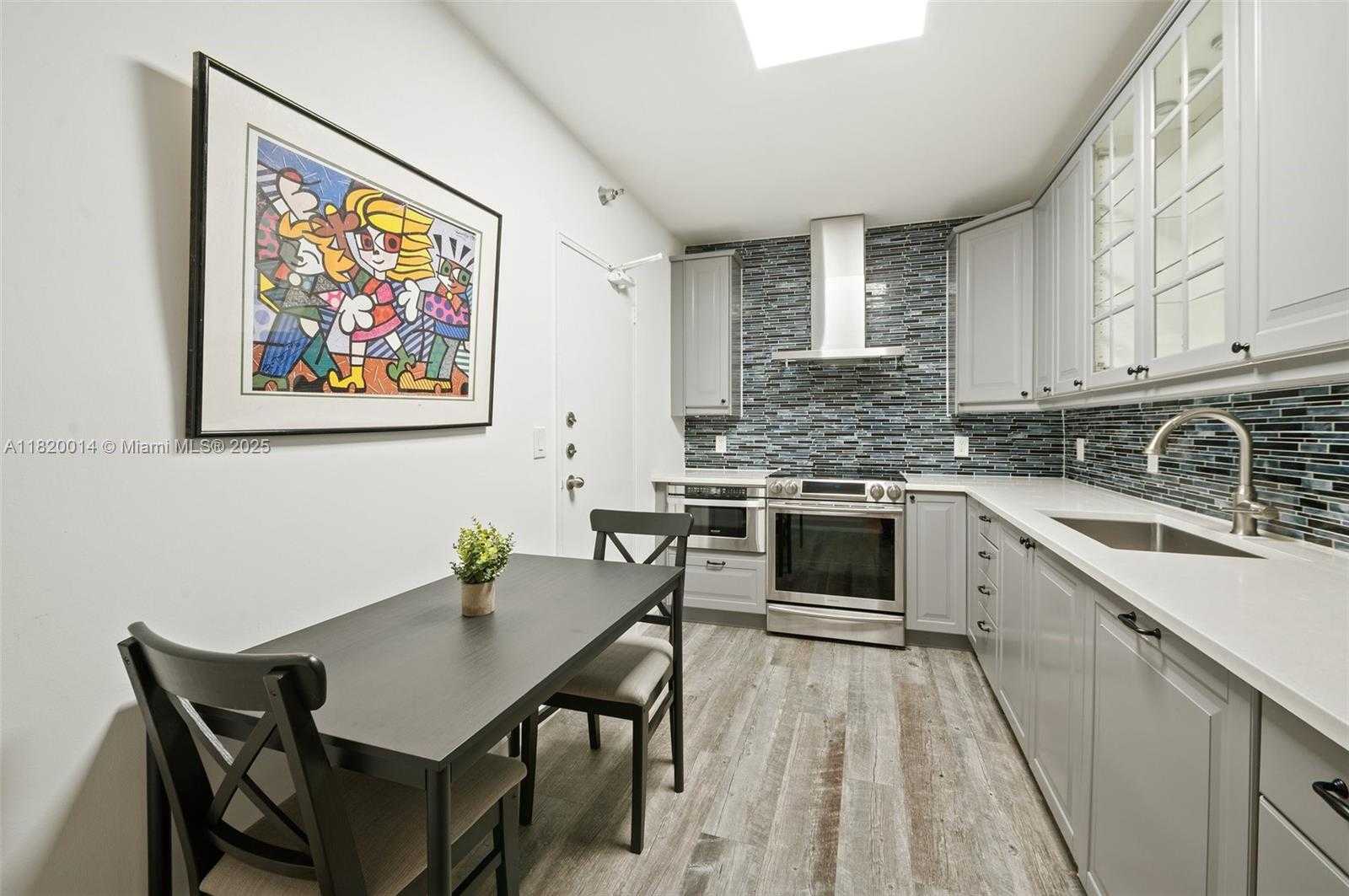 Small Image of 10185 COLLINS AVE #1508, Bal Harbour Number 11