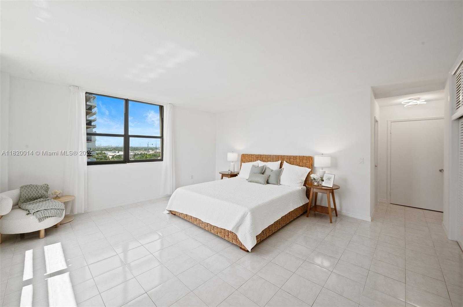 Small Image of 10185 COLLINS AVE #1508, Bal Harbour Number 14