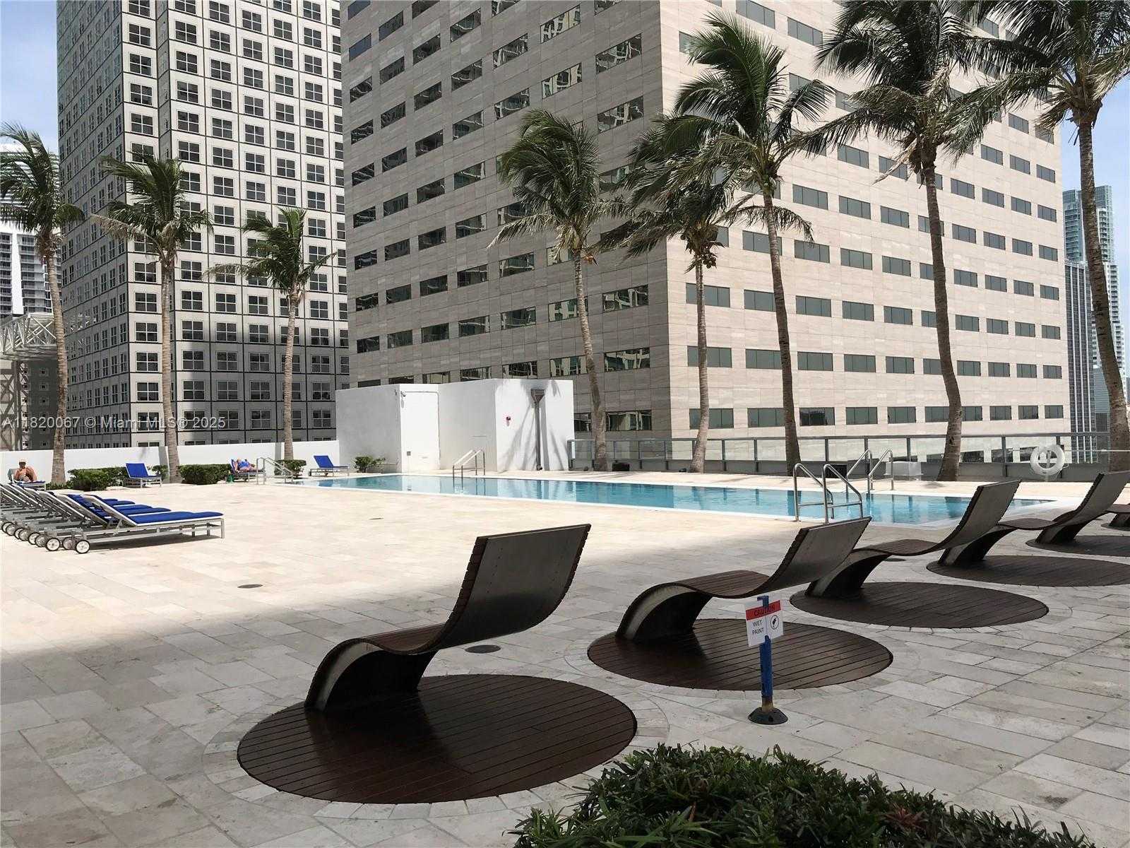 Small Image of 335 SOUTH BISCAYNE BLVD #3504, Miami Number 18