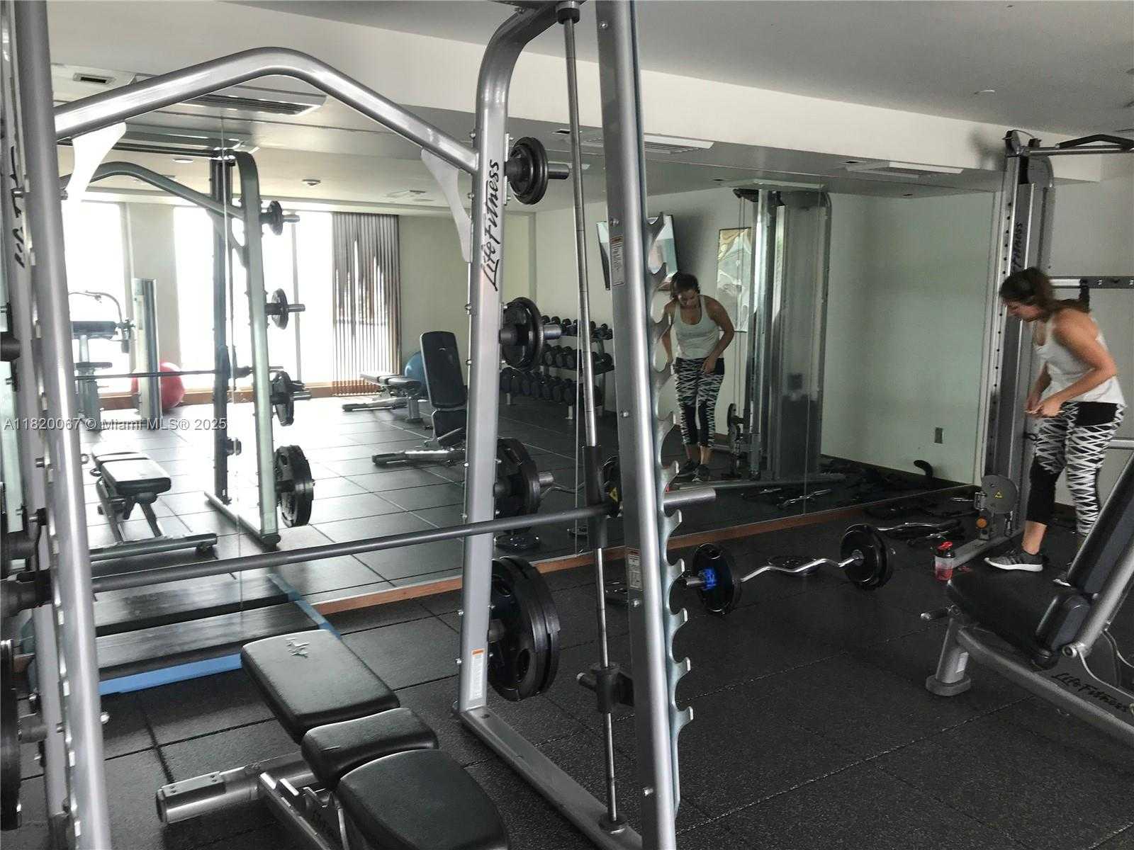 Small Image of 335 SOUTH BISCAYNE BLVD #3504, Miami Number 21