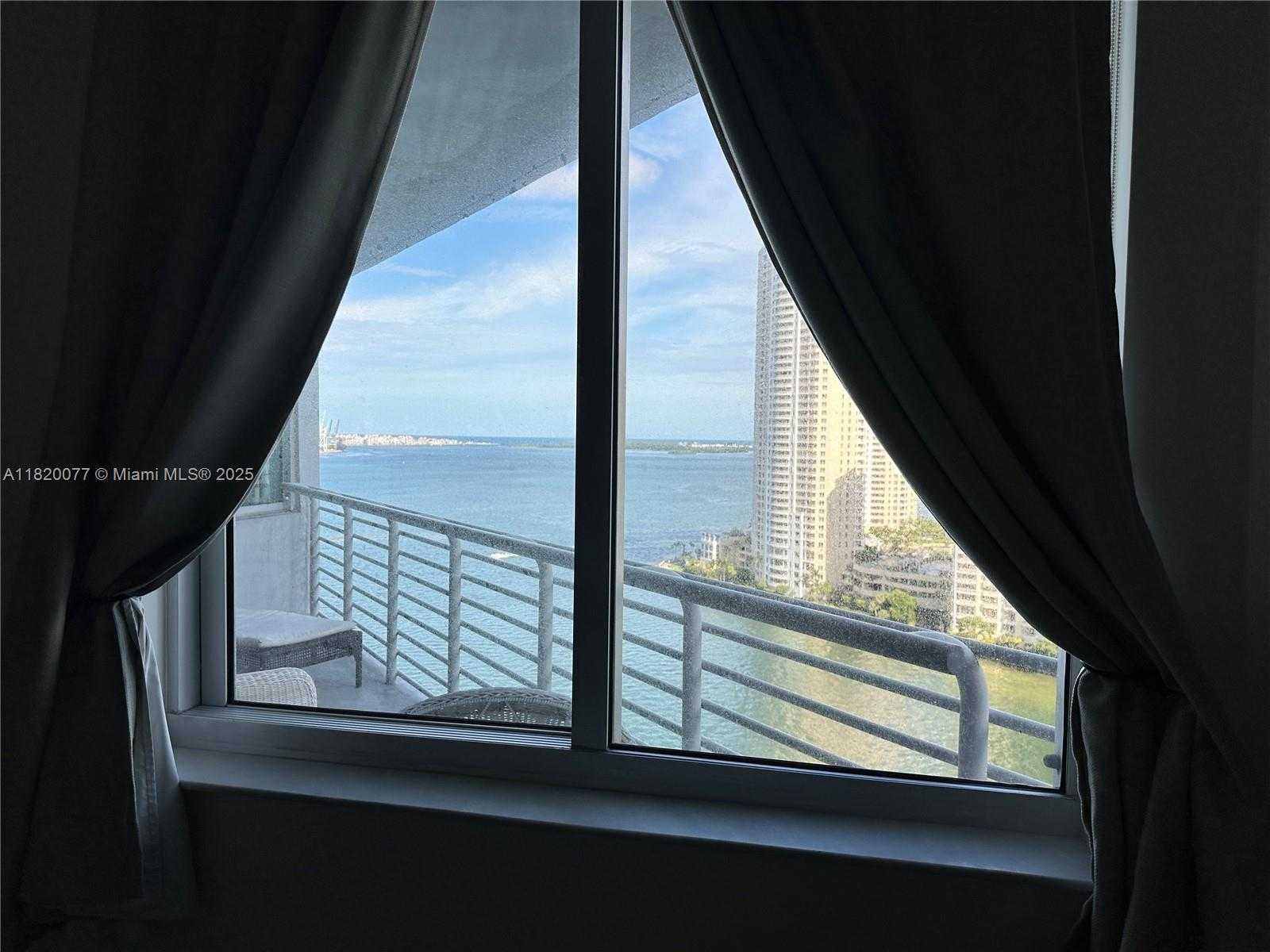Small Image of 325 SOUTH BISCAYNE BLVD #2119, Miami Number 14