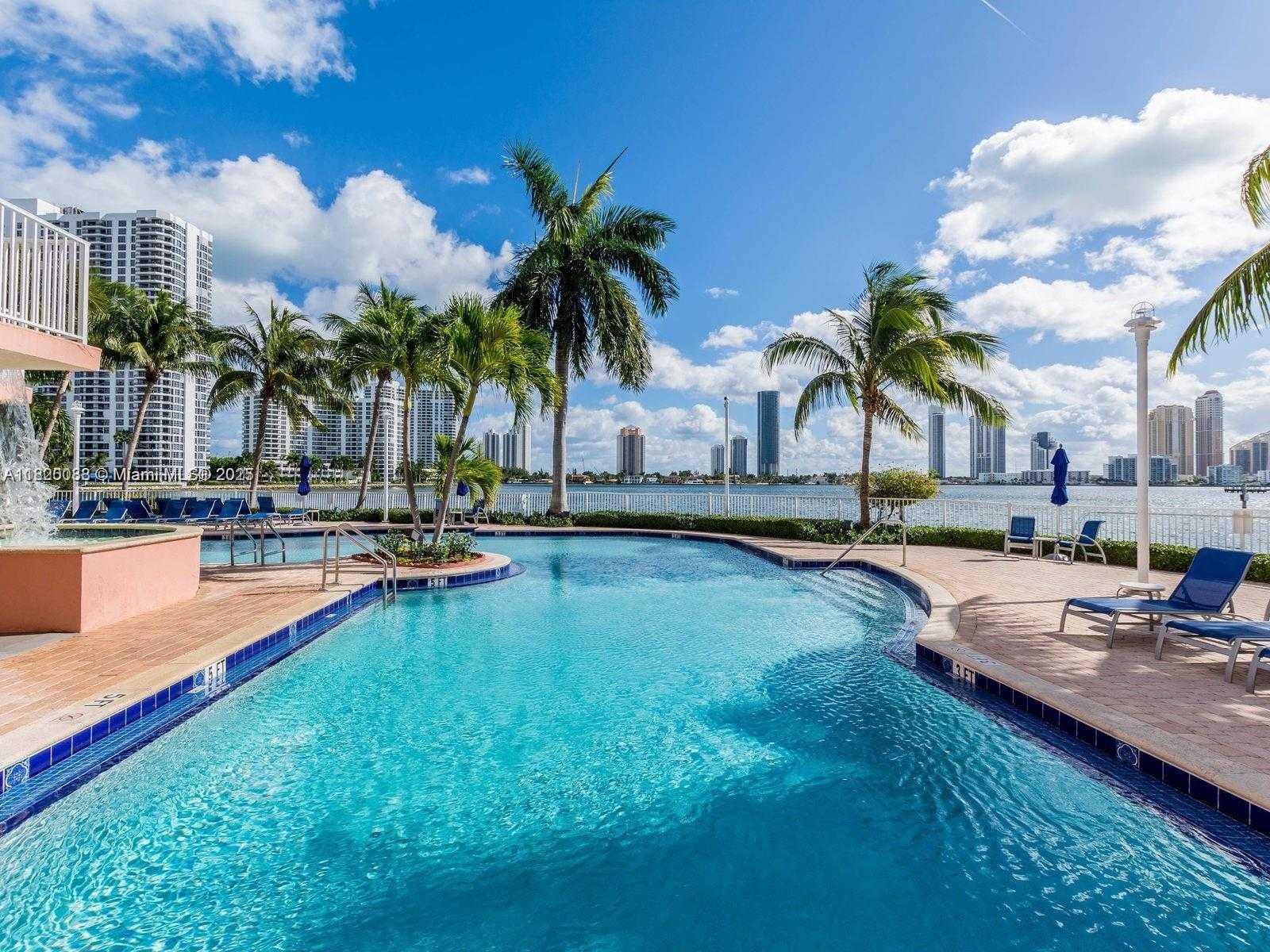 Small Image of 3370 HIDDEN BAY DR #102, Aventura Number 10