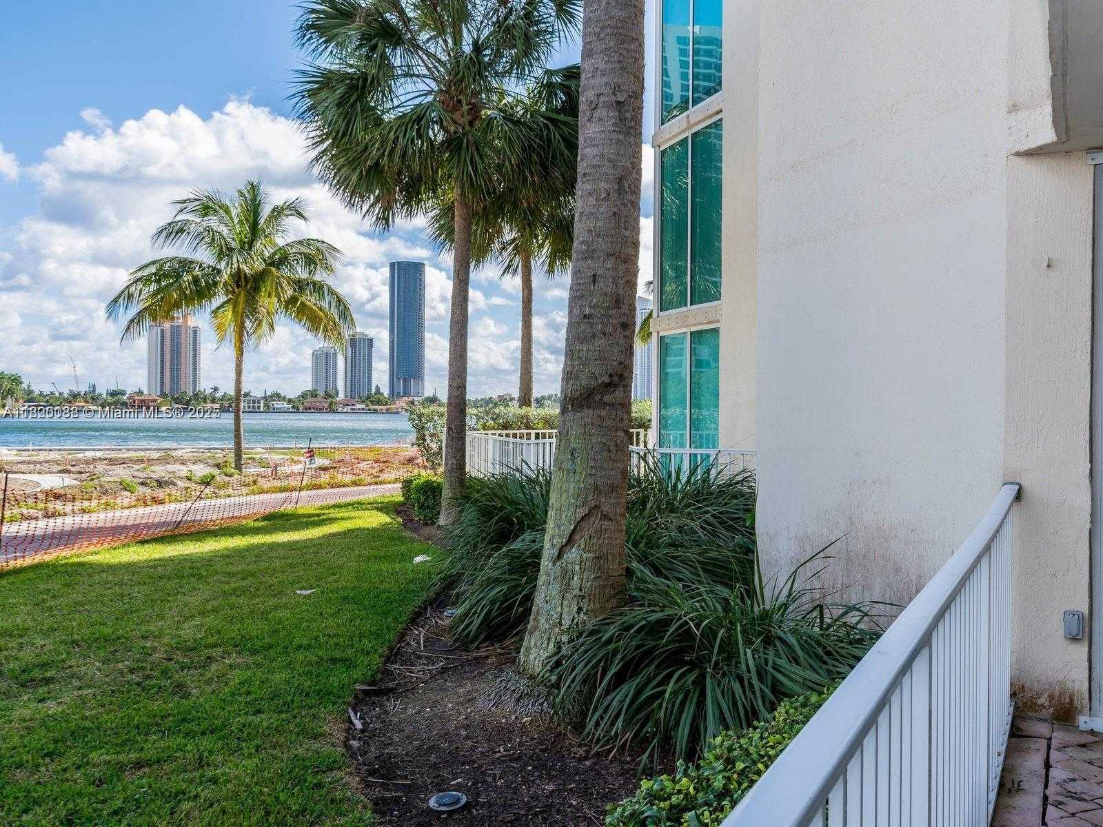 Small Image of 3370 HIDDEN BAY DR #102, Aventura Number 12