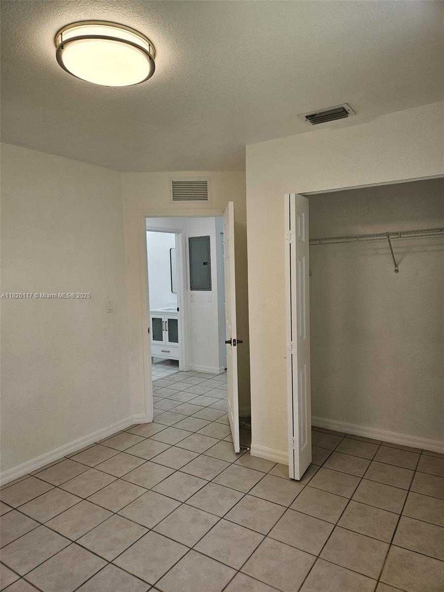 Small Image of 20137 SOUTH WEST 88TH CT #20135, Cutler Bay Number 26
