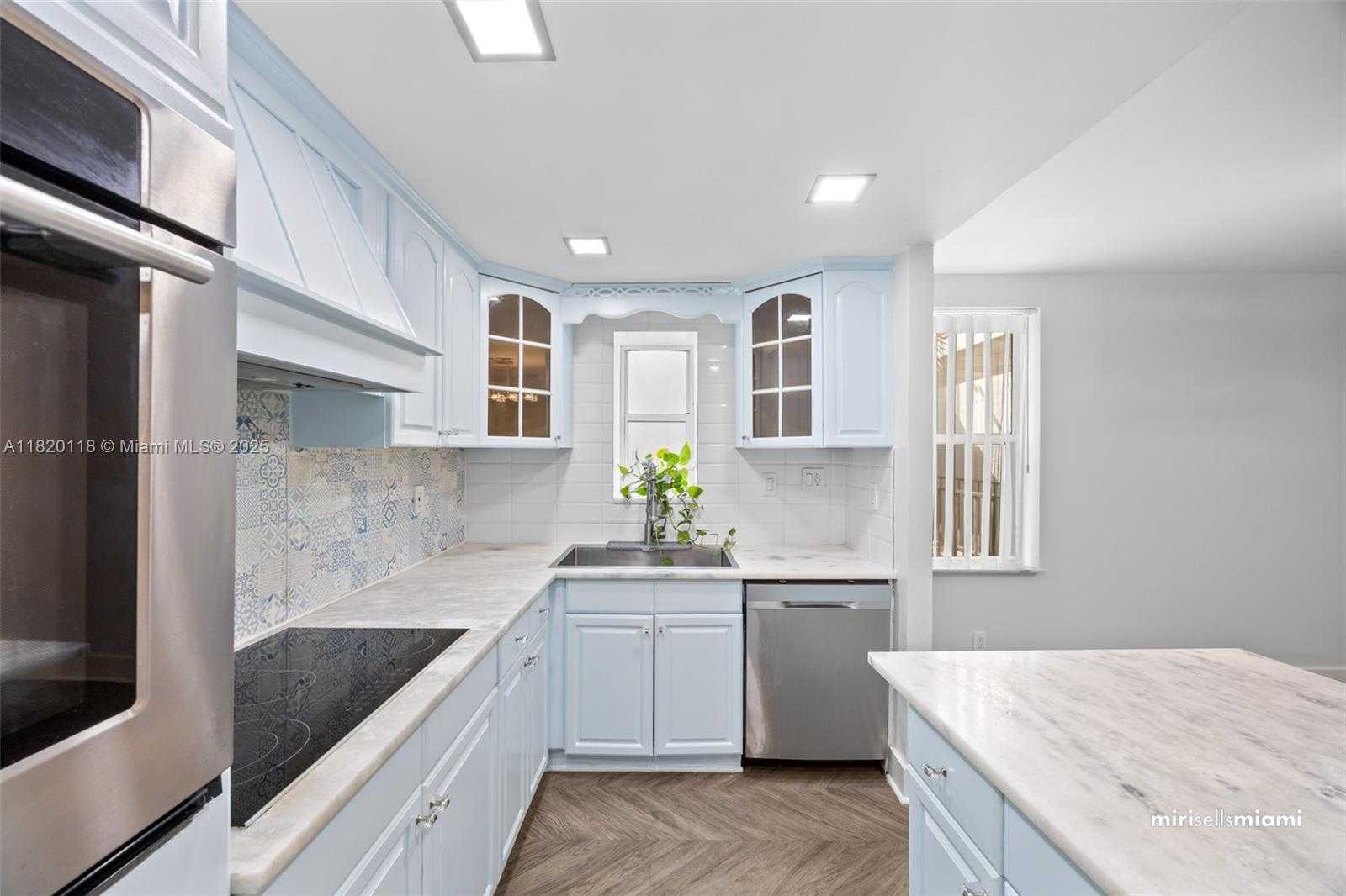 Small Image of 20441 NORTH EAST 30TH AVE #320-9, Aventura Number 10