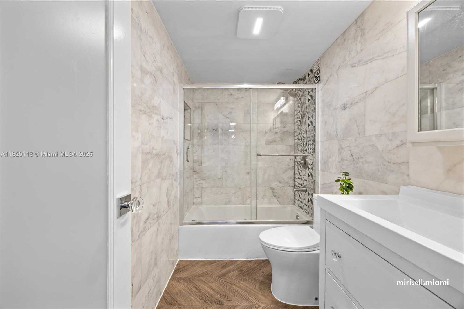 Small Image of 20441 NORTH EAST 30TH AVE #320-9, Aventura Number 13