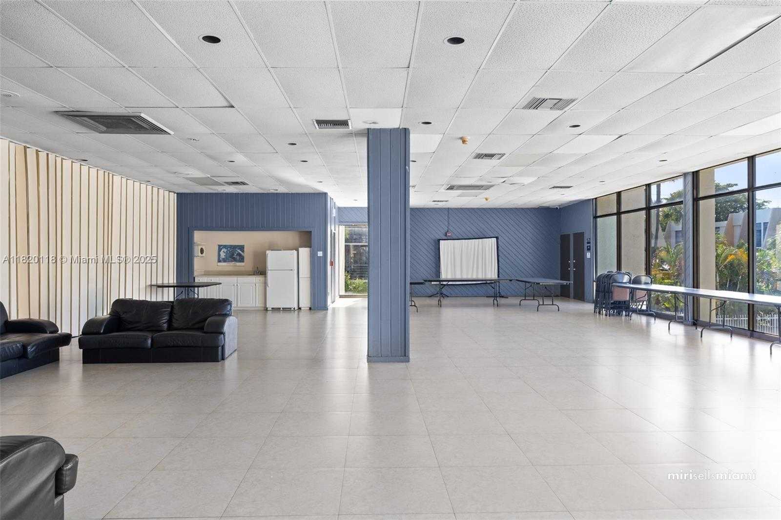 Small Image of 20441 NORTH EAST 30TH AVE #320-9, Aventura Number 32