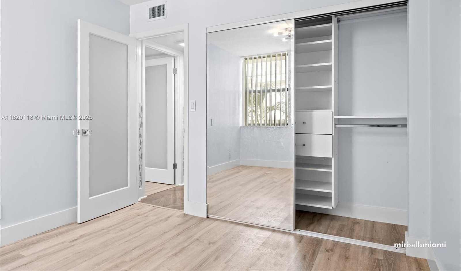 Small Image of 20441 NORTH EAST 30TH AVE #320-9, Aventura Number 9