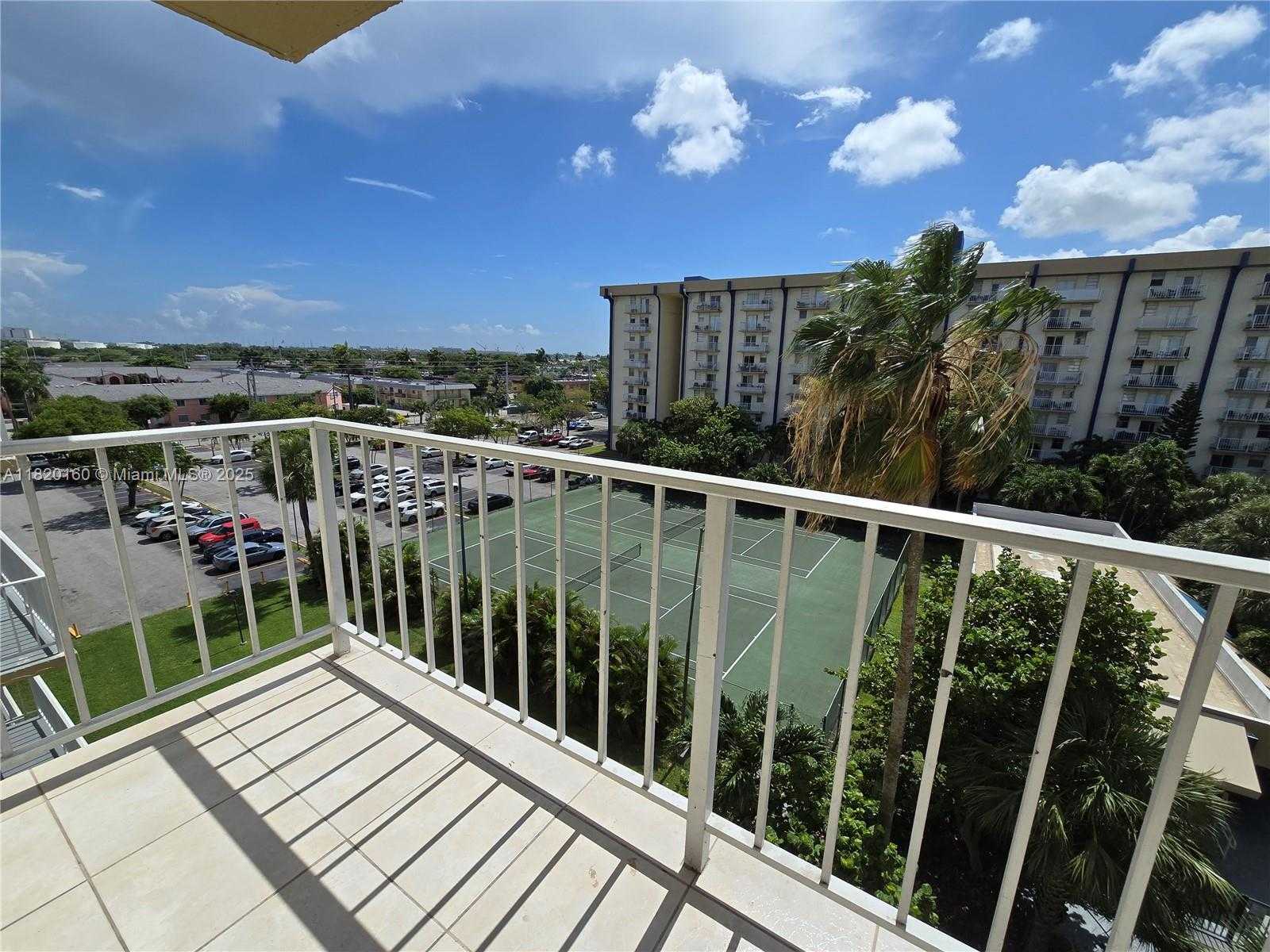 Small Image of 801 NORTH WEST 47TH AVE #W611, Miami Number 9