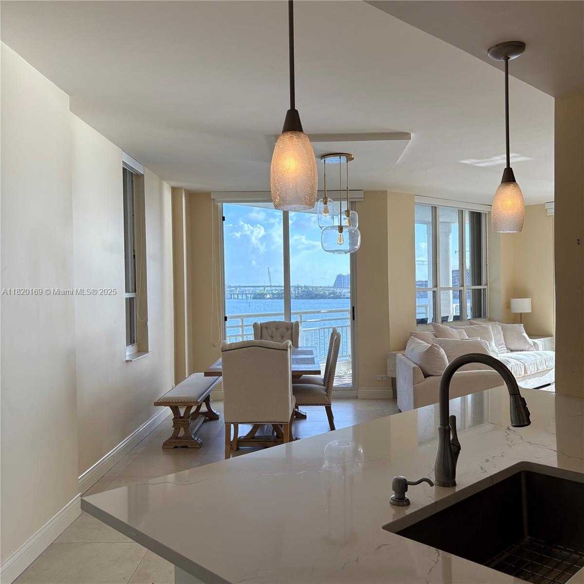 Small Image of 888 BRICKELL KEY DR #512, Miami Number 21