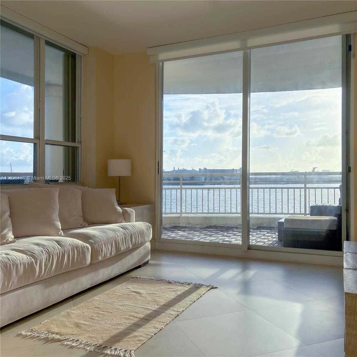 Small Image of 888 BRICKELL KEY DR #512, Miami Number 23