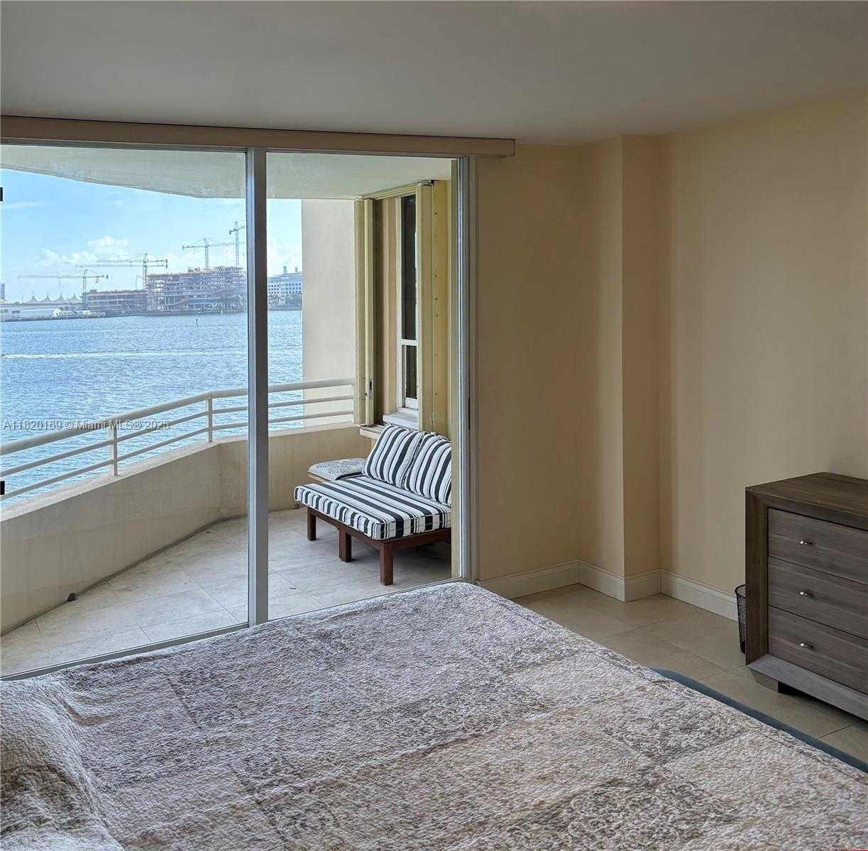 Small Image of 888 BRICKELL KEY DR #512, Miami Number 33