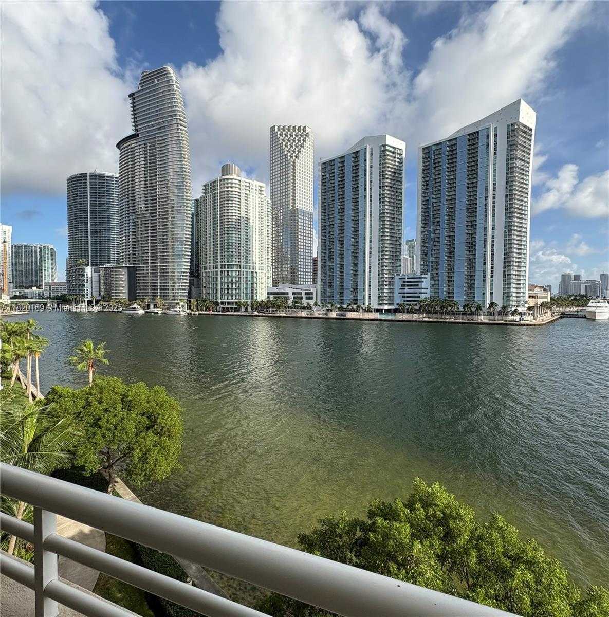 Small Image of 888 BRICKELL KEY DR #512, Miami Number 34