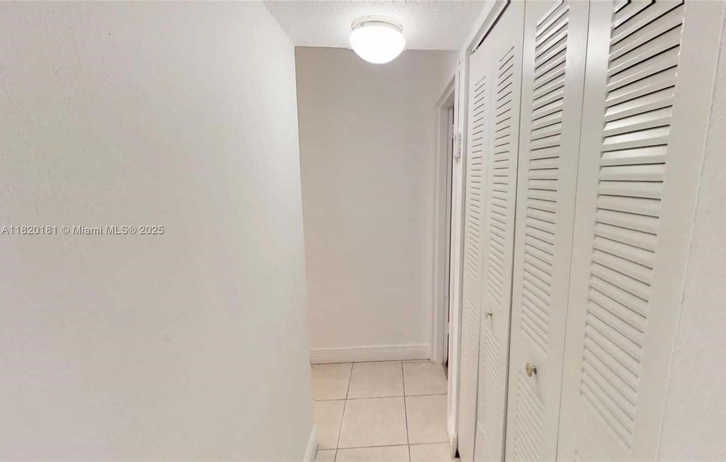 Small Image of 4800 NORTH WEST 79 #106, Doral Number 14