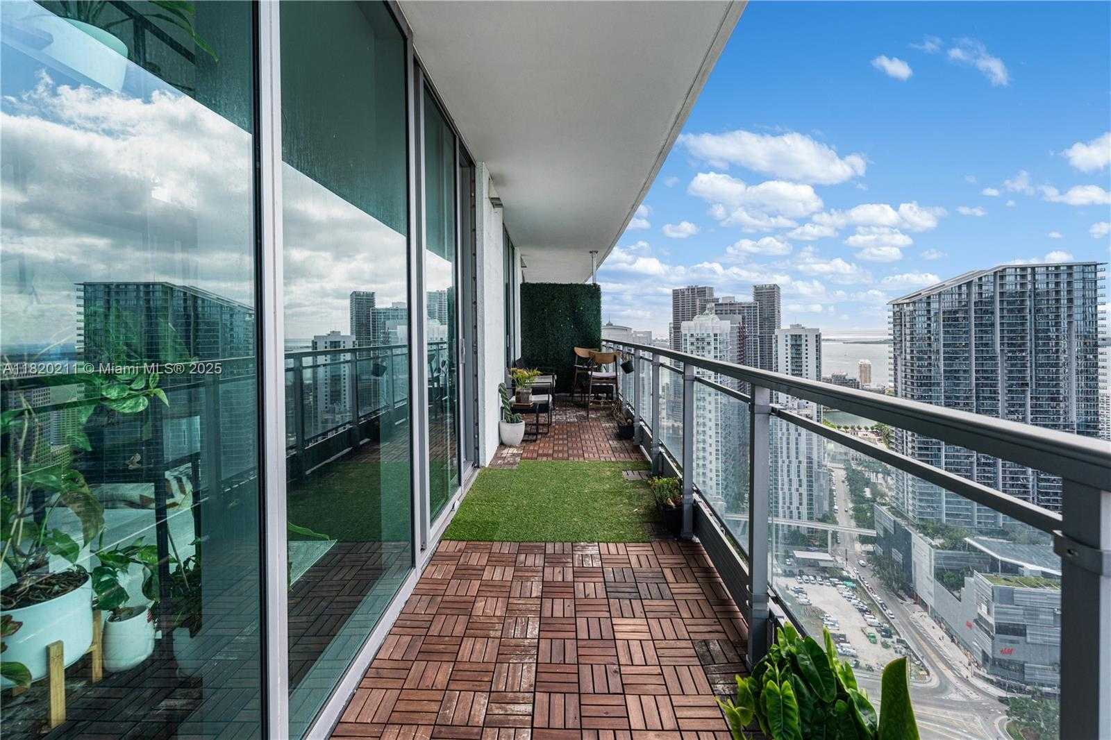Small Image of 92 SOUTH WEST 3RD ST #4604, Miami Number 14