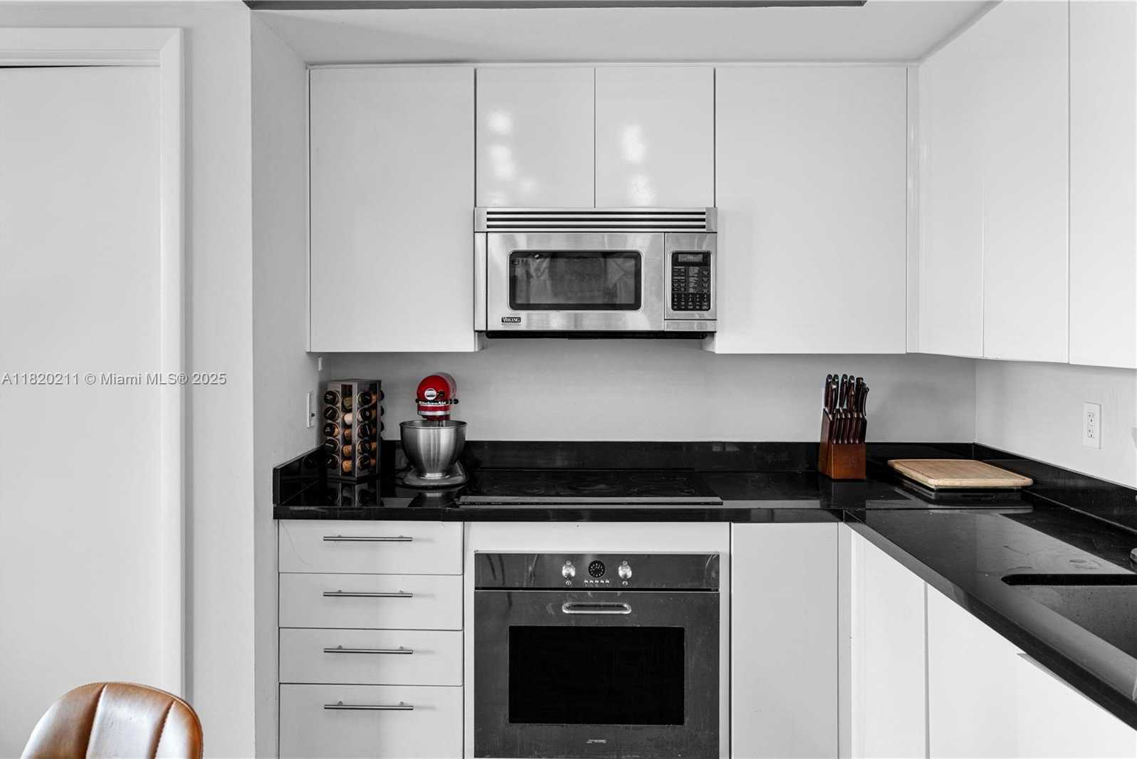 Small Image of 92 SOUTH WEST 3RD ST #4604, Miami Number 15