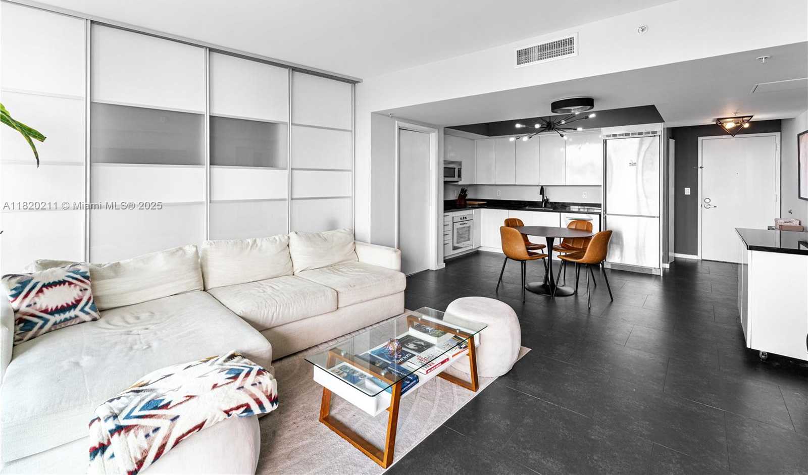 Small Image of 92 SOUTH WEST 3RD ST #4604, Miami Number 3