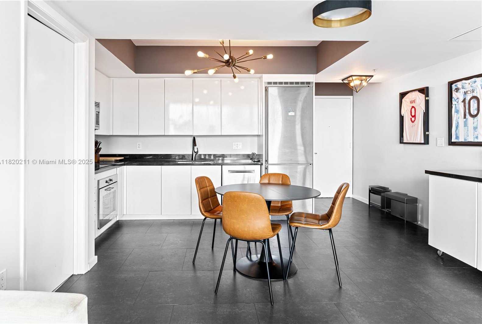 Small Image of 92 SOUTH WEST 3RD ST #4604, Miami Number 7