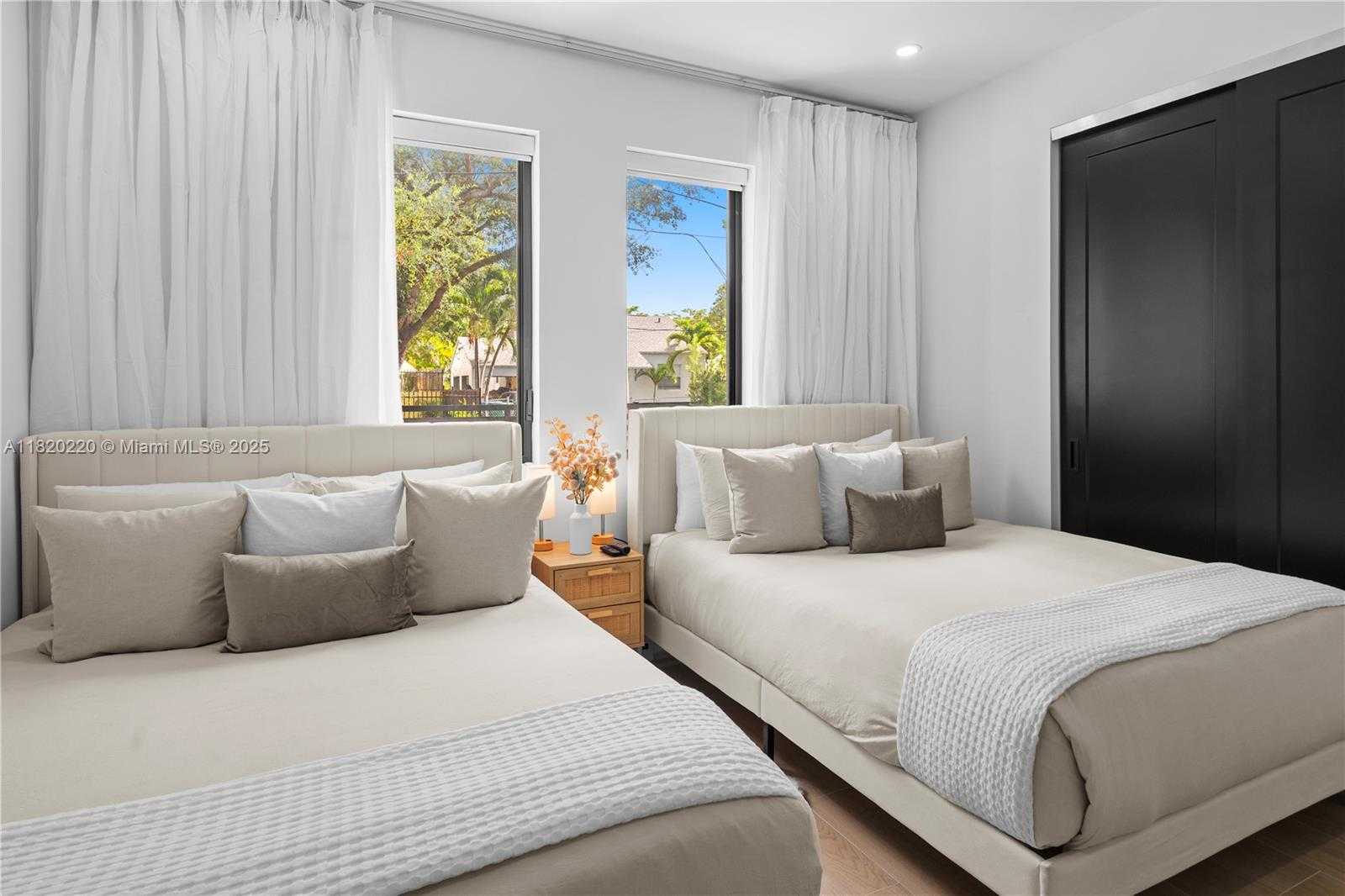 Small Image of 550 NORTH WEST 42ND ST, Miami Number 35