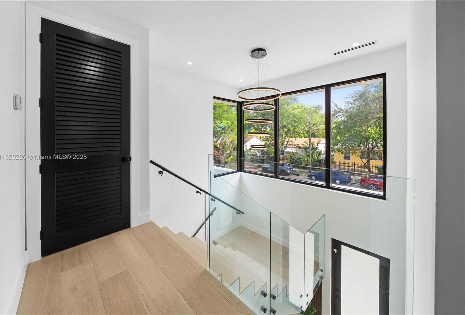 Small Image of 550 NORTH WEST 42ND ST, Miami Number 38