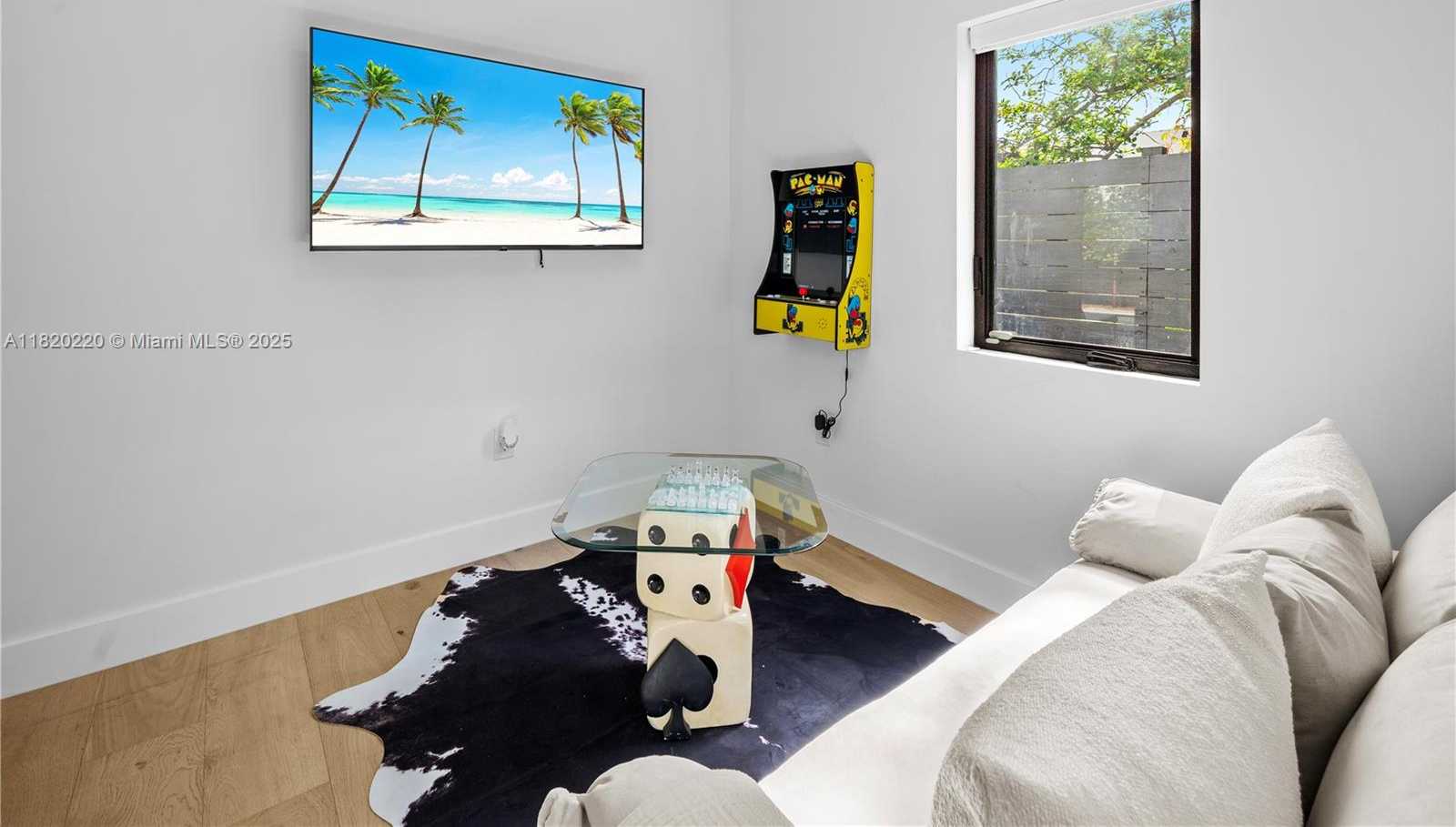 Small Image of 550 NORTH WEST 42ND ST, Miami Number 49
