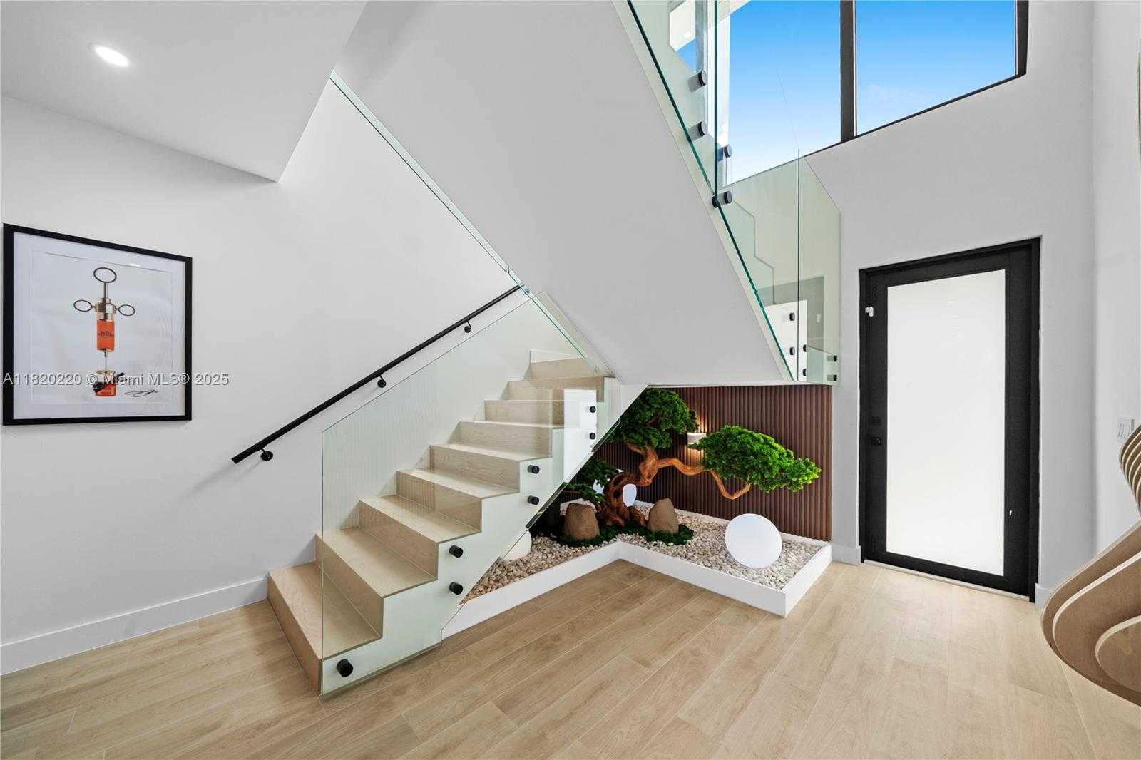 Small Image of 550 NORTH WEST 42ND ST, Miami Number 5