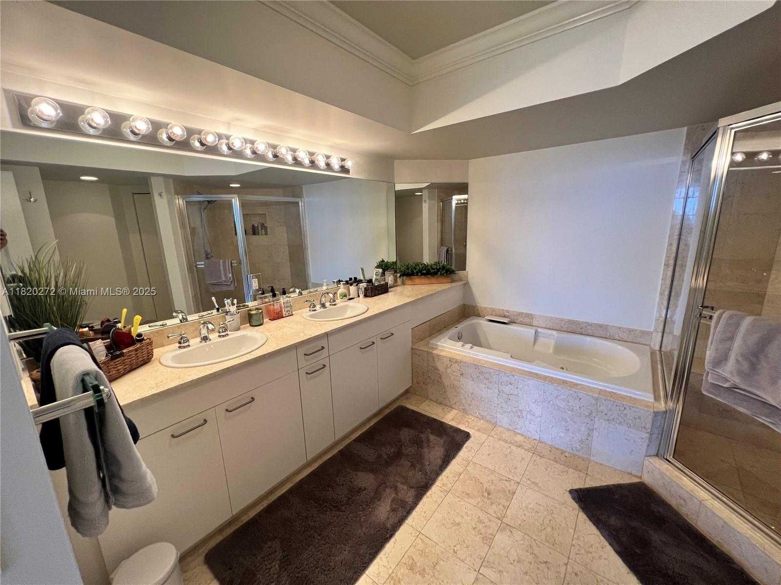Small Image of 21055 NORTH WEST YACHT CLUB DR #1505, Aventura Number 31