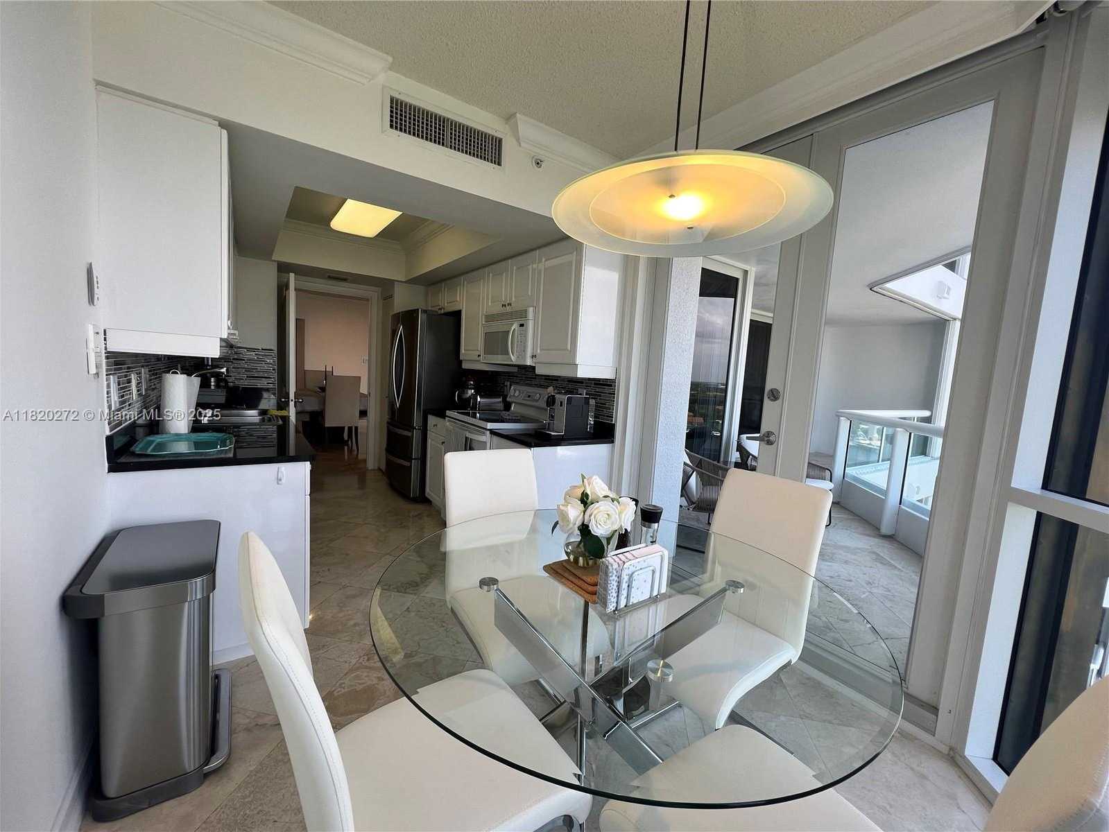 Small Image of 21055 NORTH WEST YACHT CLUB DR #1505, Aventura Number 6