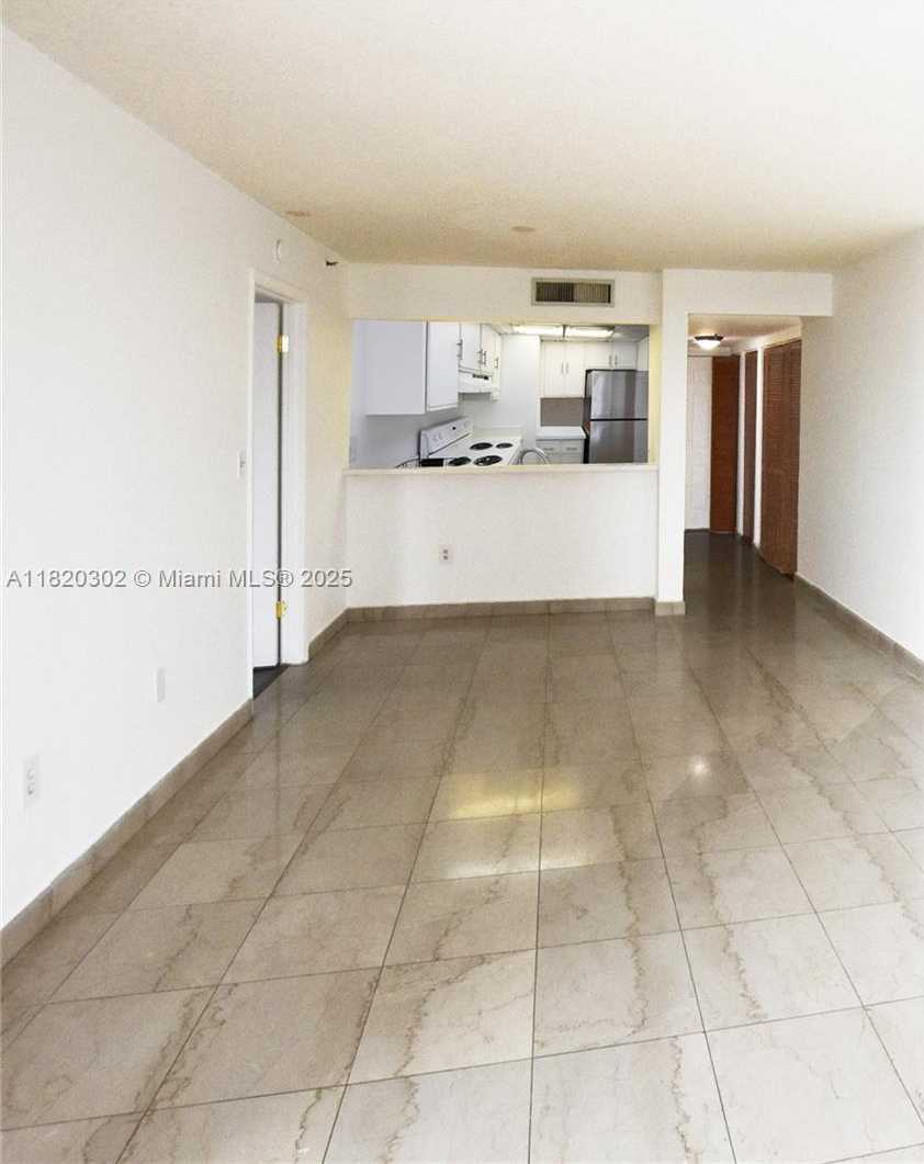 Small Image of 540 BRICKELL KEY DR #818, Miami Number 11
