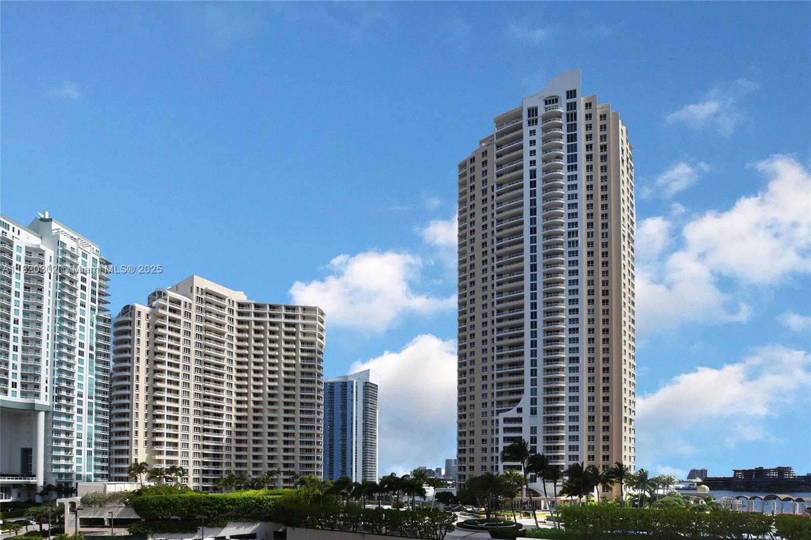 Small Image of 540 BRICKELL KEY DR #818, Miami Number 34