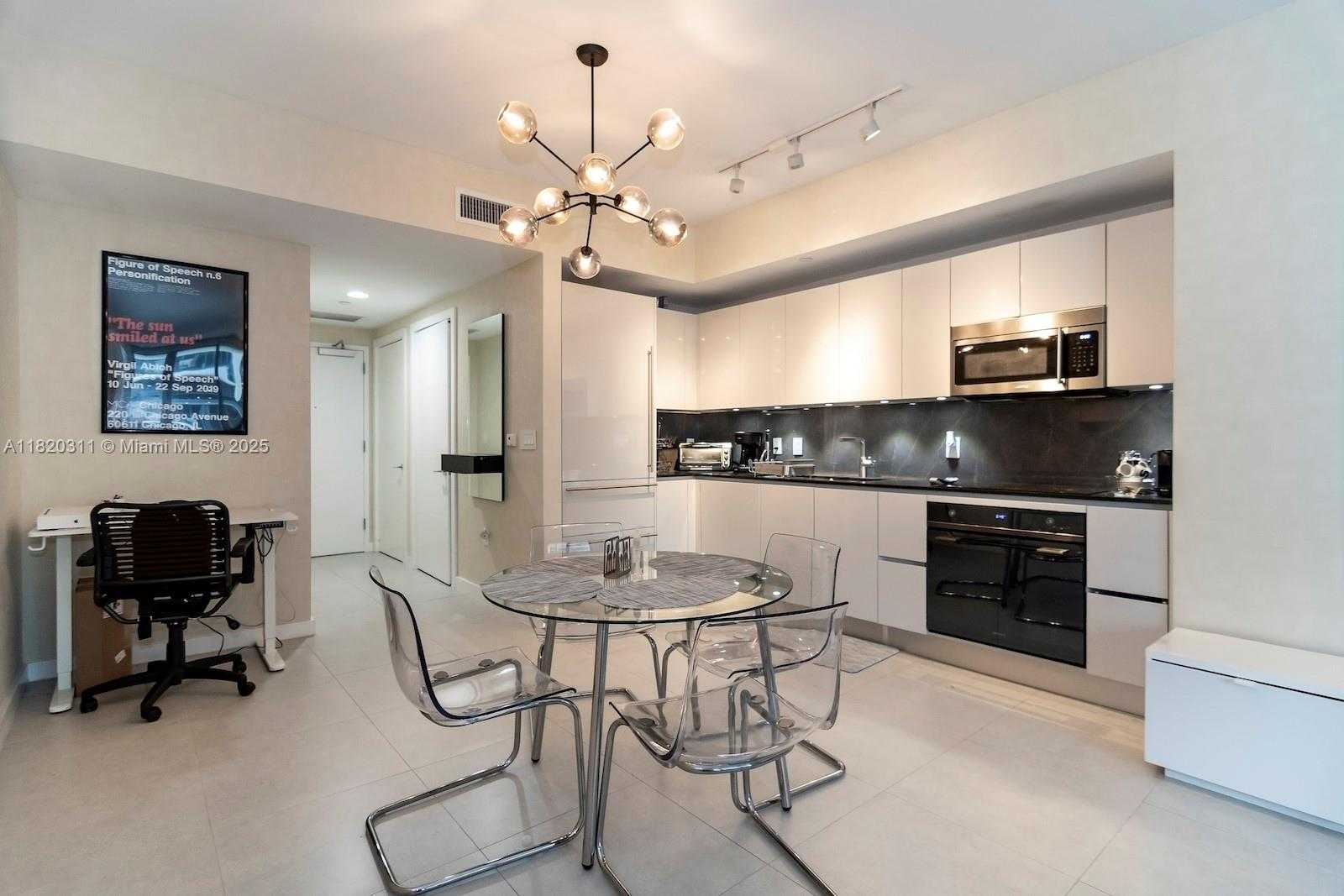 Small Image of 1010 BRICKELL AVE #2508, Miami Number 6