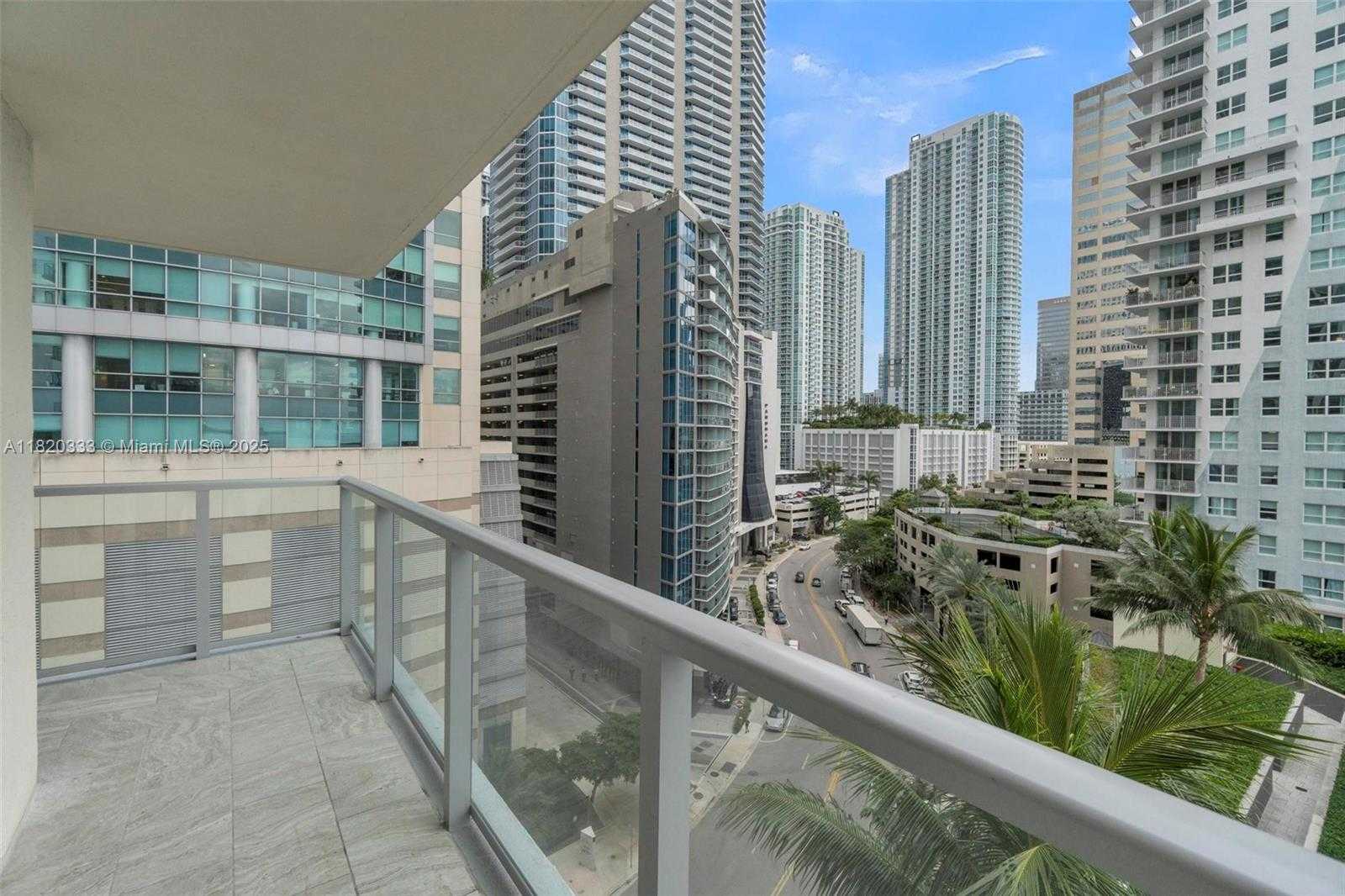 Small Image of 1155 BRICKELL BAY DR #1002, Miami Number 35