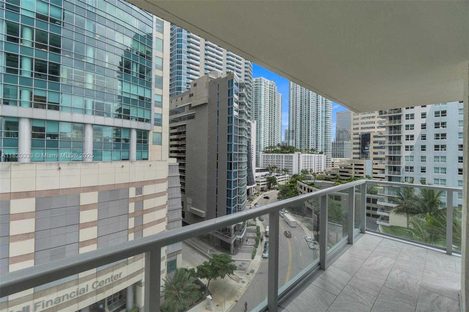 Small Image of 1155 BRICKELL BAY DR #1002, Miami Number 37