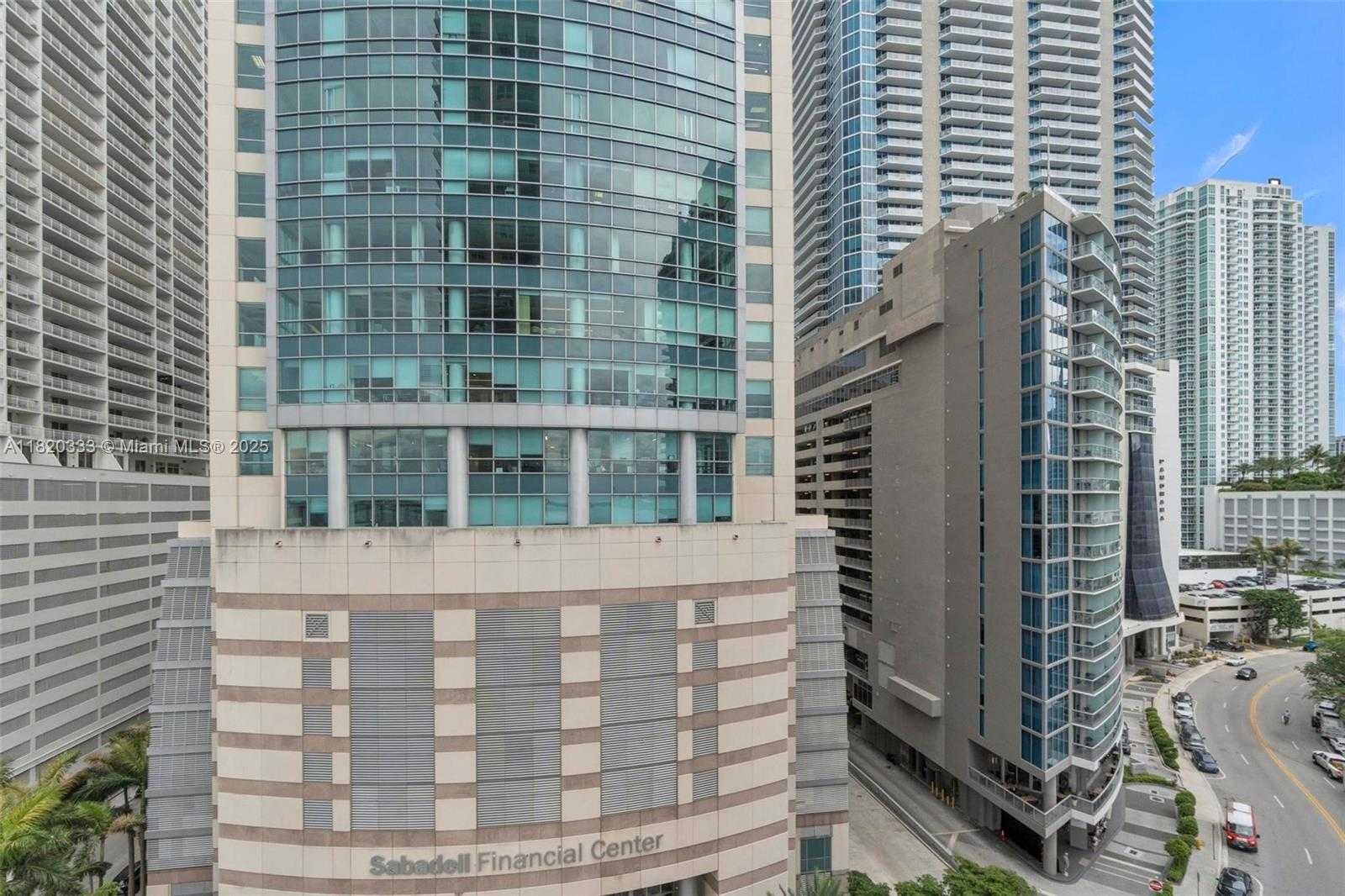 Small Image of 1155 BRICKELL BAY DR #1002, Miami Number 42