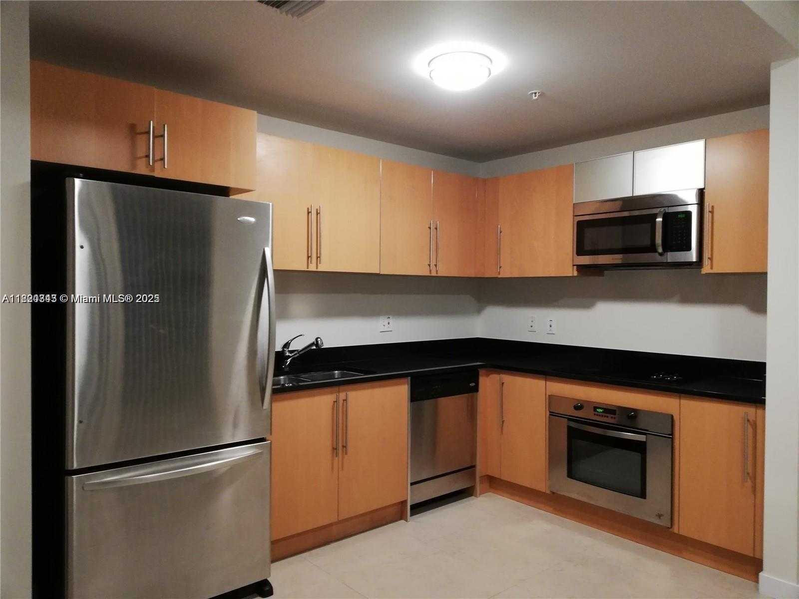 Small Image of 300 SOUTH BISCAYNE BLVD #T-2803, Miami Number 3