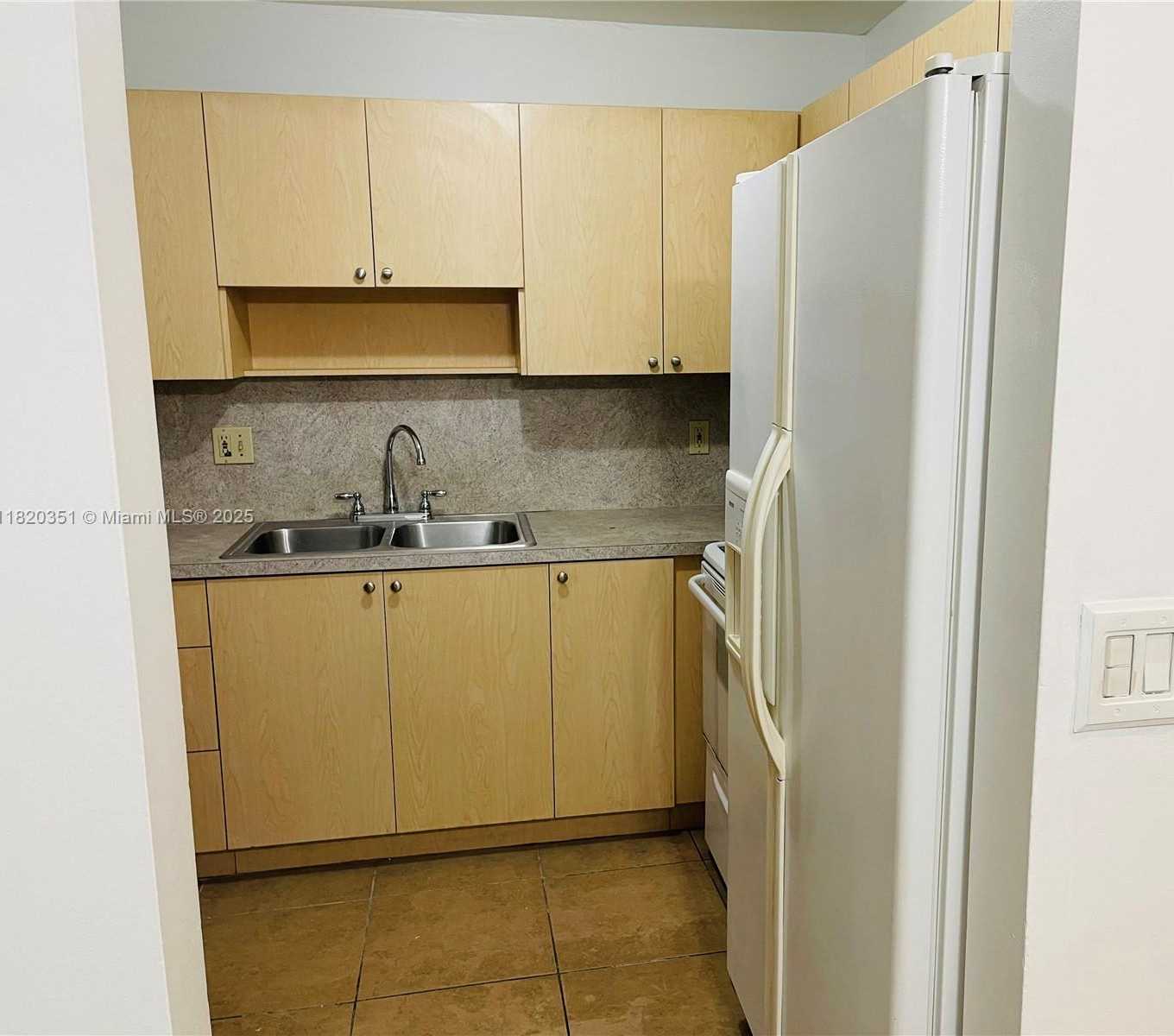 Small Image of 8610 SOUTH WEST 149TH AVE #512, Miami Number 10