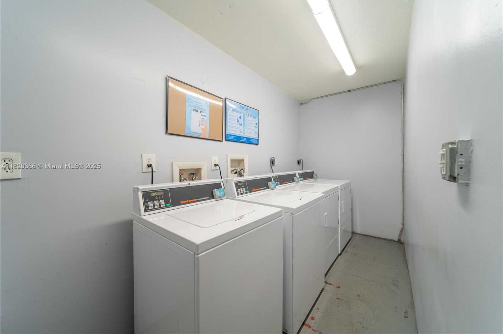 Small Image of 1720 NORTH WEST N RIVER DR #613, Miami Number 15