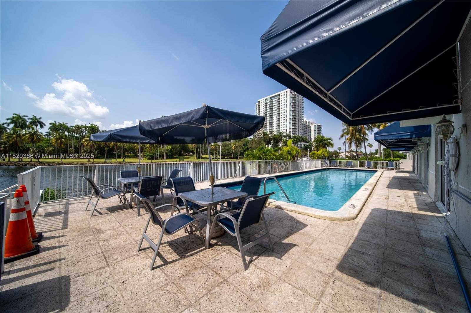 Small Image of 1720 NORTH WEST N RIVER DR #613, Miami Number 21