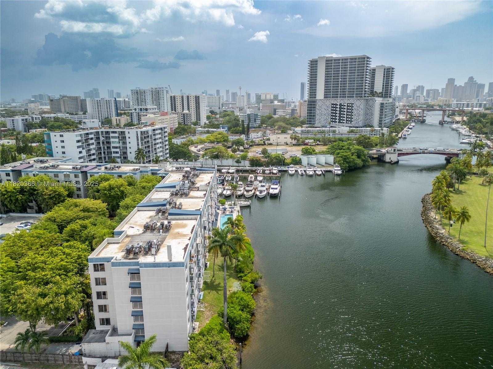 Small Image of 1720 NORTH WEST N RIVER DR #613, Miami Number 28