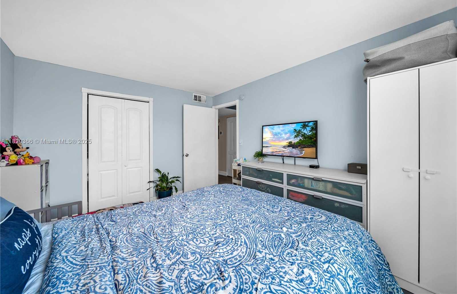Small Image of 1720 NORTH WEST N RIVER DR #613, Miami Number 9