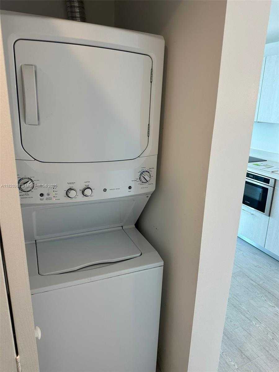 Small Image of 501 NORTH EAST 31ST ST #1001, Miami Number 12