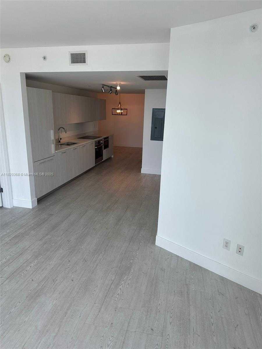 Small Image of 501 NORTH EAST 31ST ST #1001, Miami Number 4