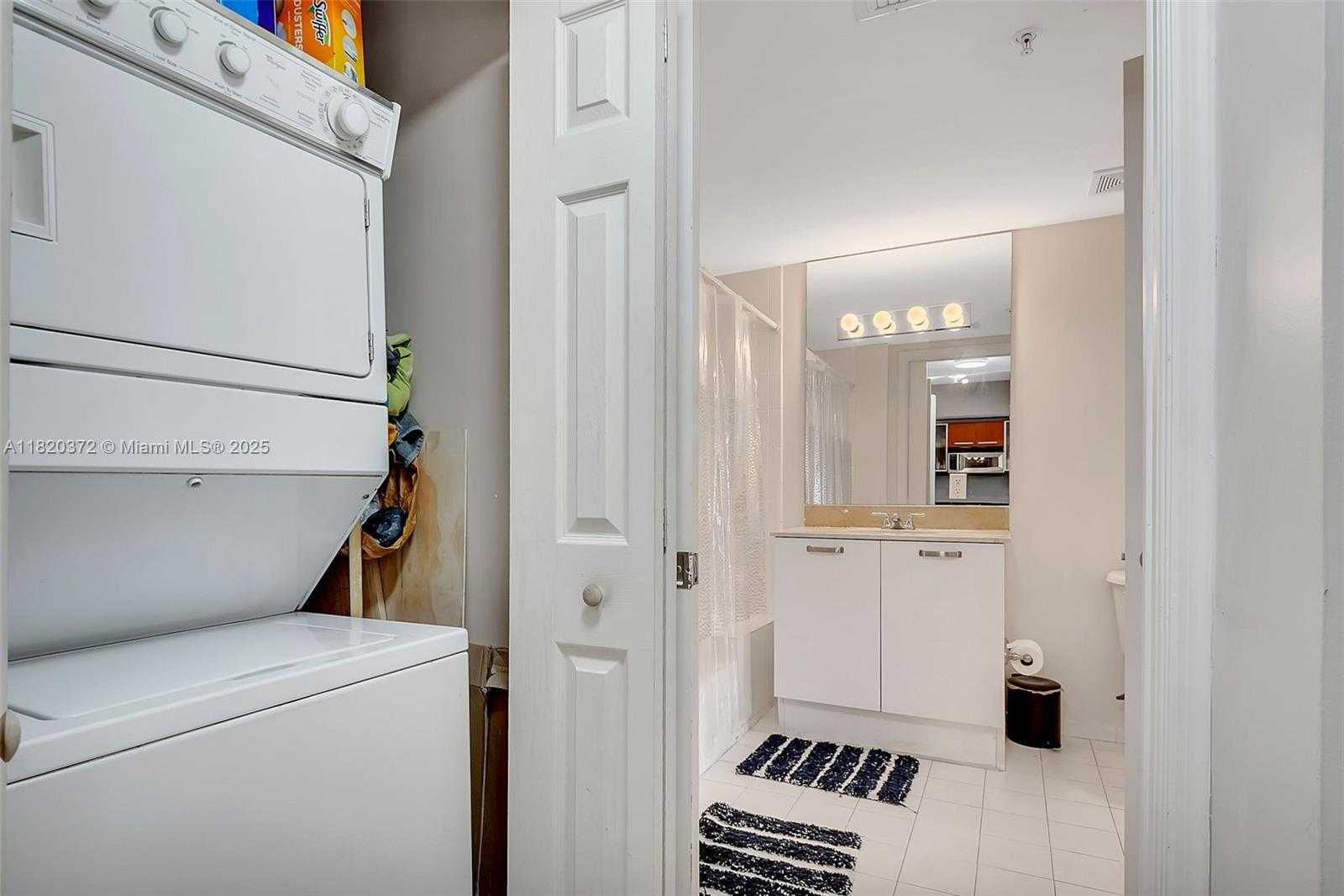 Small Image of 2030 SOUTH DOUGLAS RD #617, Coral Gables Number 10